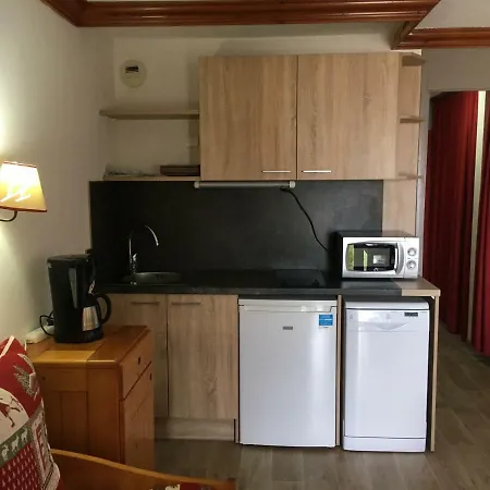 Le Creux De L'ours Apartment *