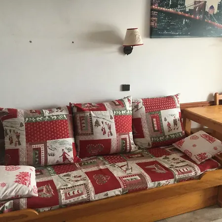 Le Creux De L'ours Apartment